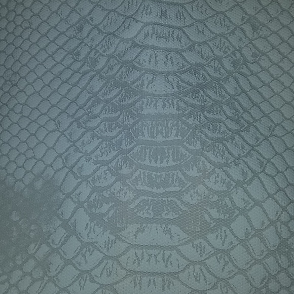 Zara white snakeskin texture stretch knit dress - Picture 2 of 5